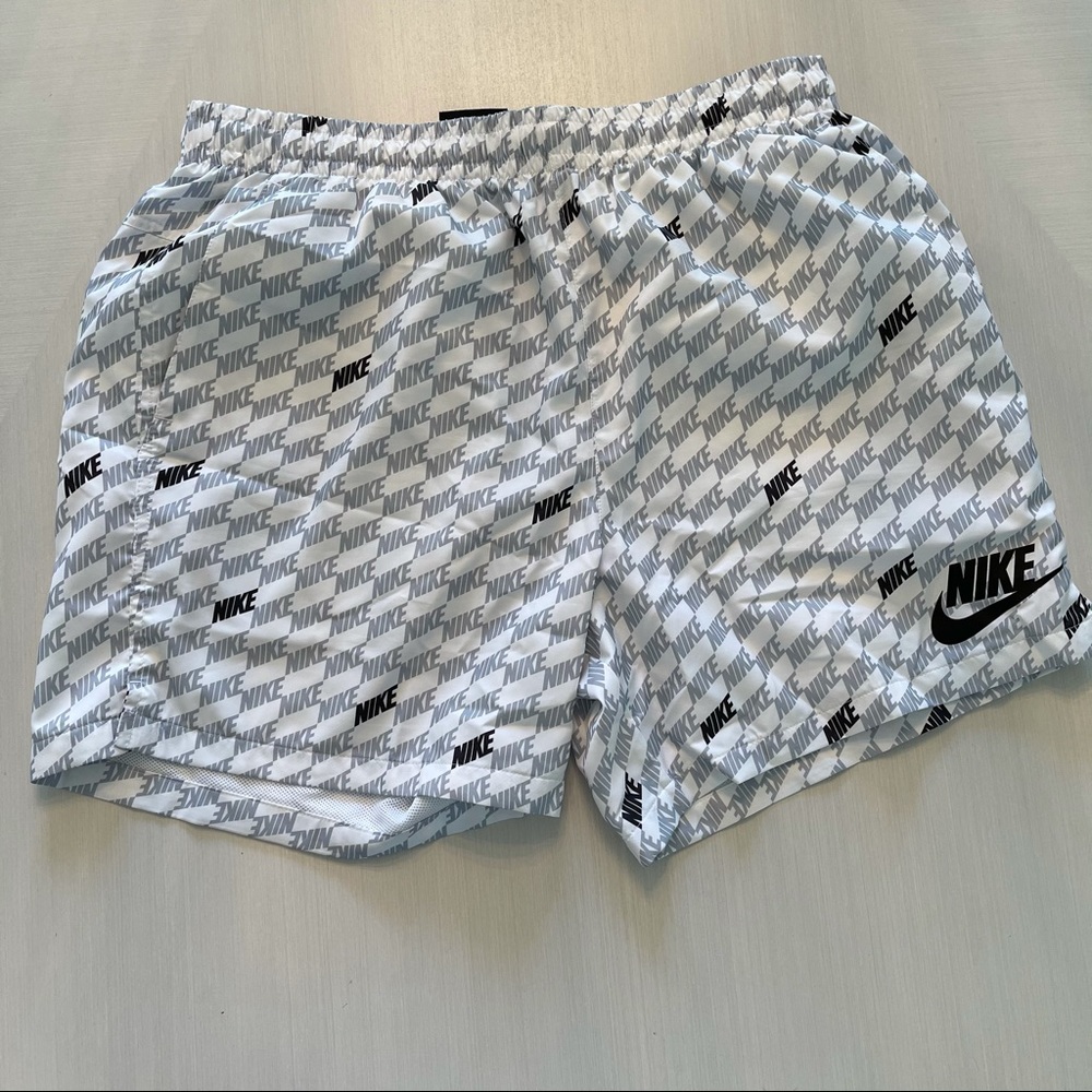 Nike men’s athletic shorts